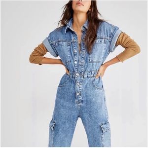 Free People Marci Utility Coverall Jumpsuit Cargo Pockets Relaxed Medium Denim